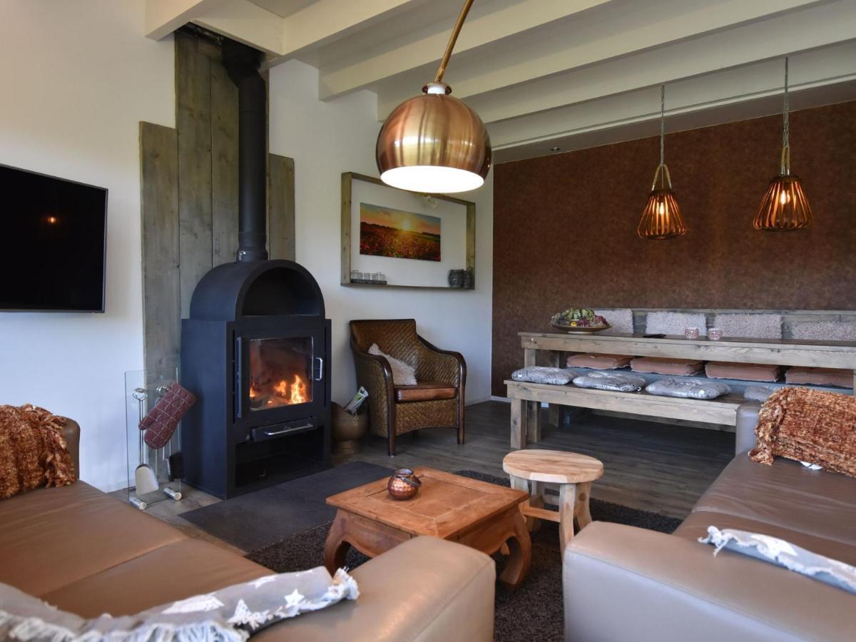 Holiday Home In Reutum Weerselo With Jacuzzi Beekdorp Exterior foto